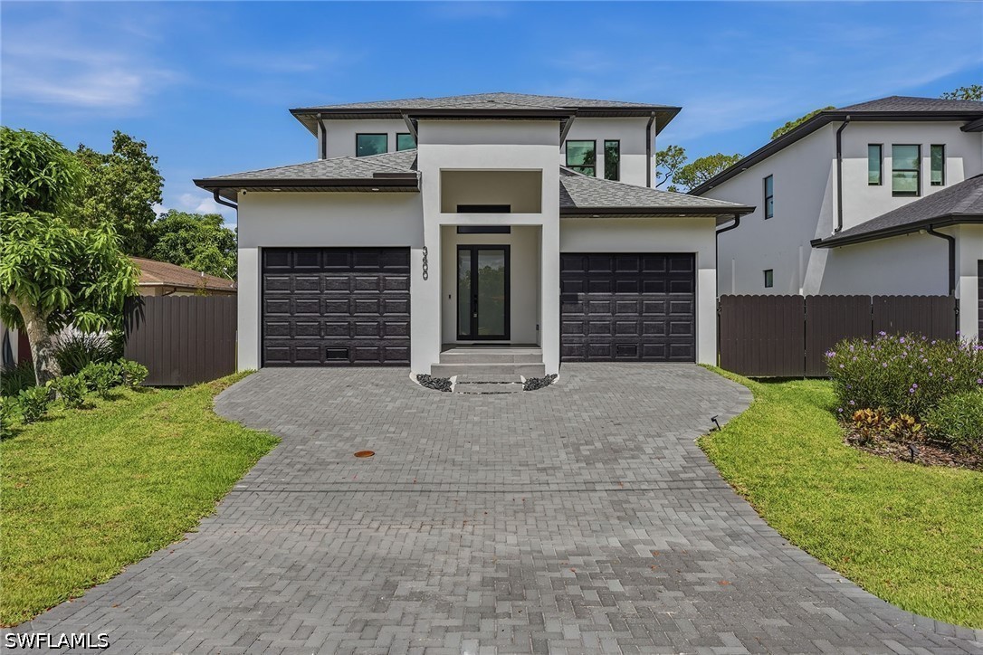4 bed home in Naples