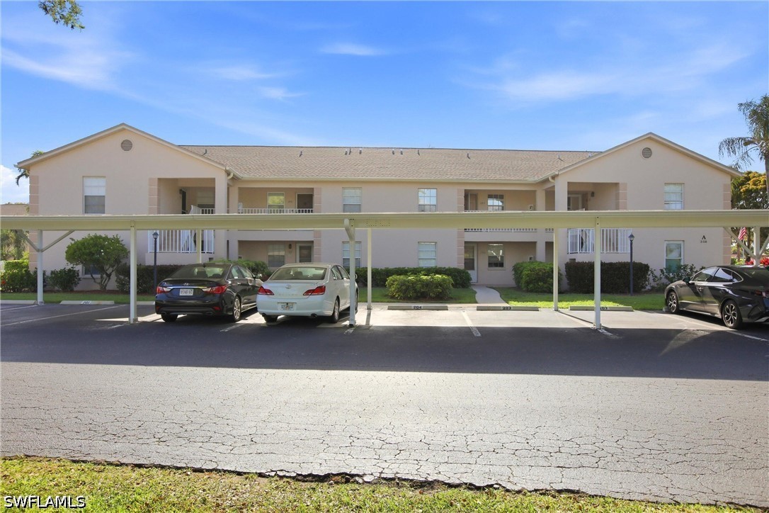 3 bed home in Naples