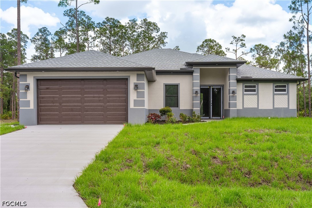 4 bed home in Lehigh Acres