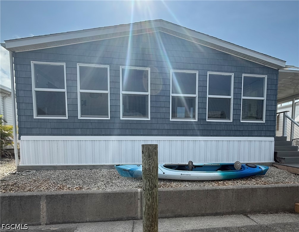2 bed home in St James City