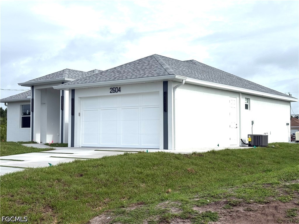 3 bed home in Lehigh Acres