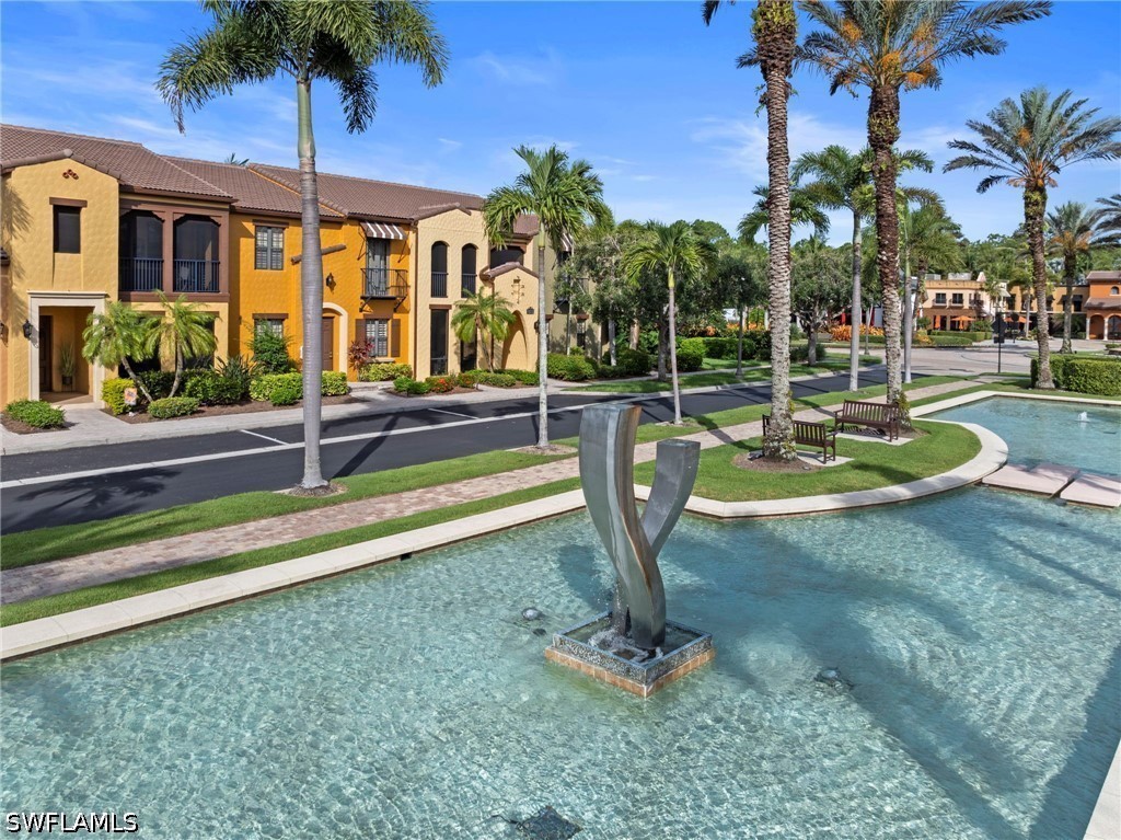 3 bed home in Naples