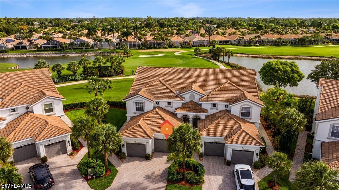 2 bed home in Naples