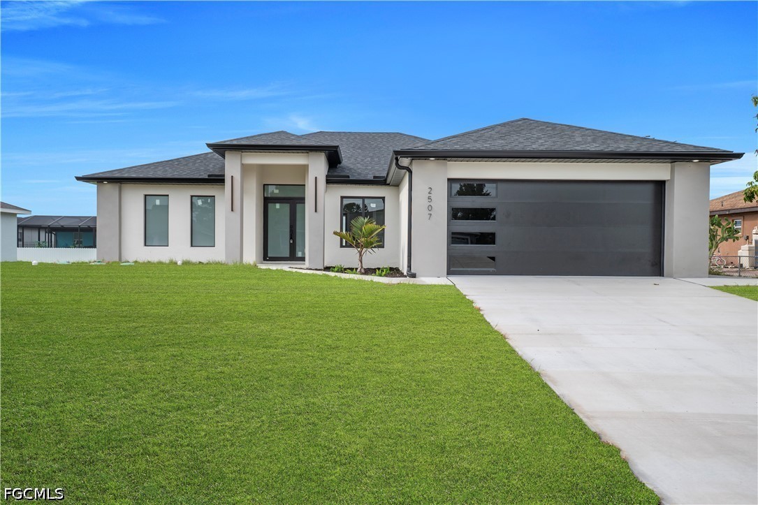 3 bed home in Lehigh Acres