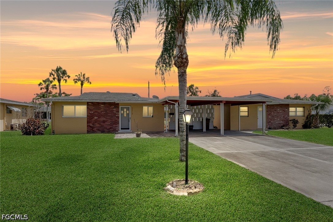 2 bed home in Lehigh Acres
