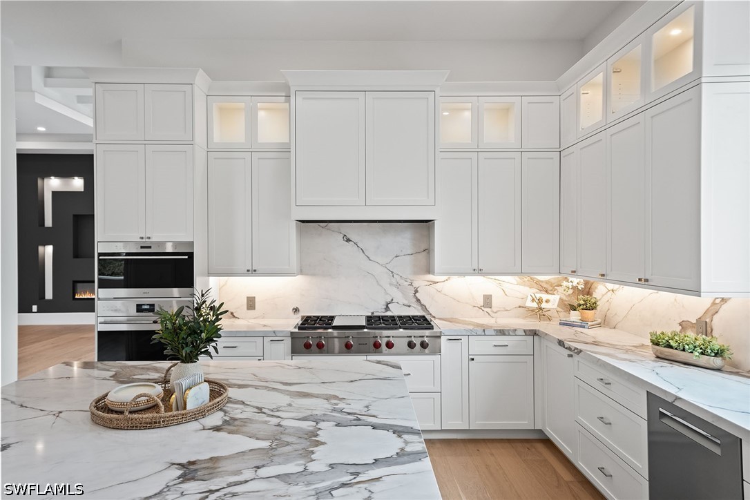 5 bed home in Naples