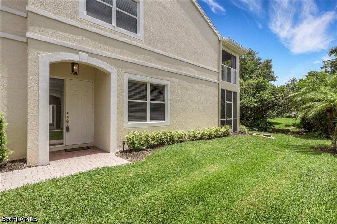 2 bed home in Naples
