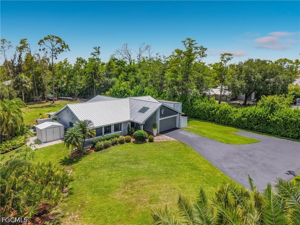 3 bed home in Fort Myers