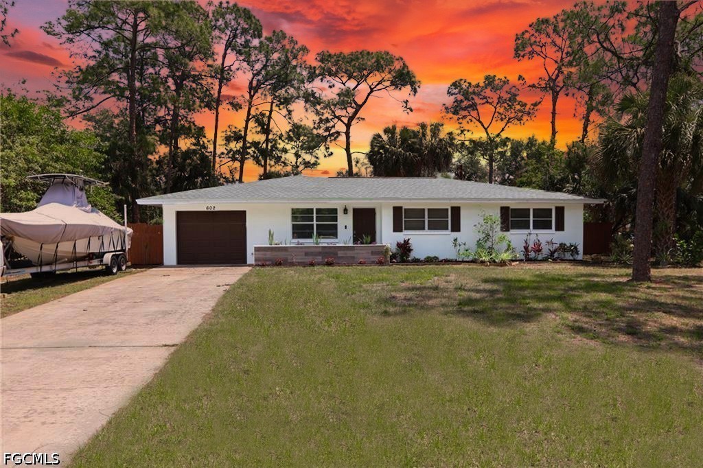 3 bed home in Lehigh Acres