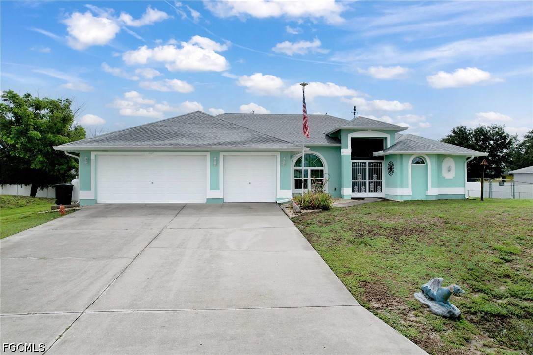 4 bed home in Cape Coral