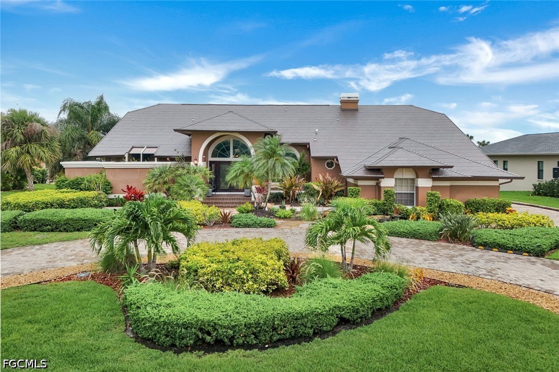 4 bed home in Fort Myers