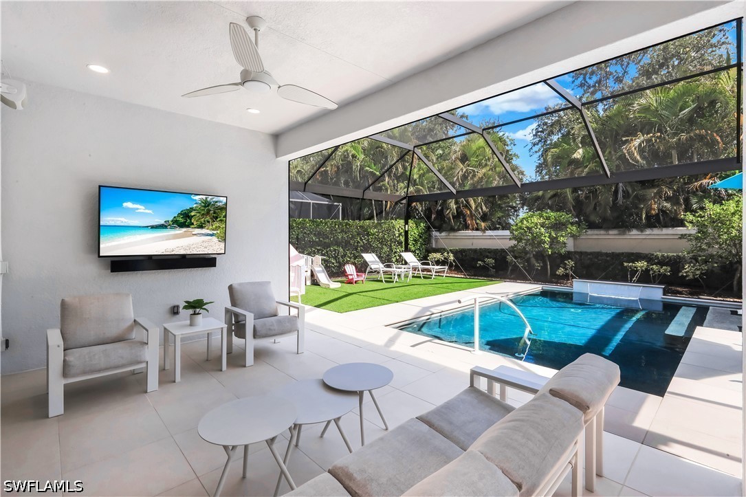 4 bed home in Naples