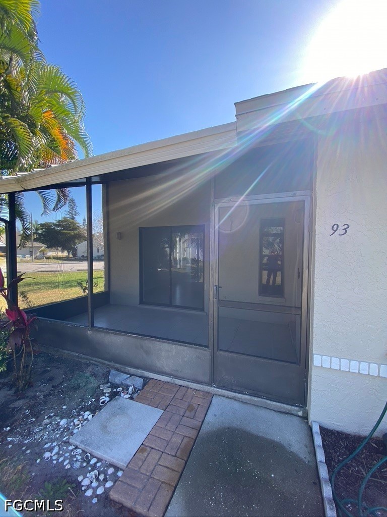 2 bed home in Cape Coral