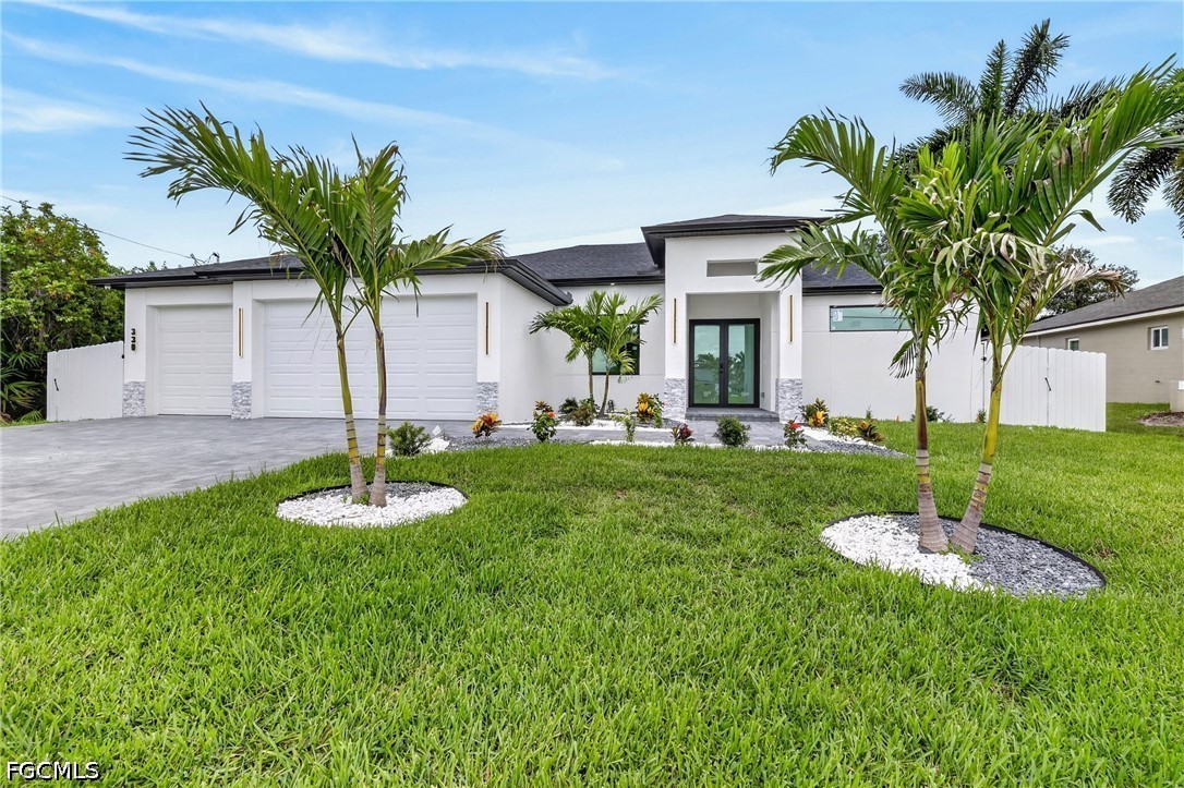 4 bed home in Cape Coral
