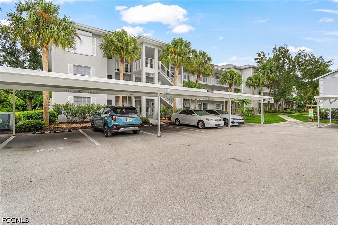 2 bed home in Fort Myers