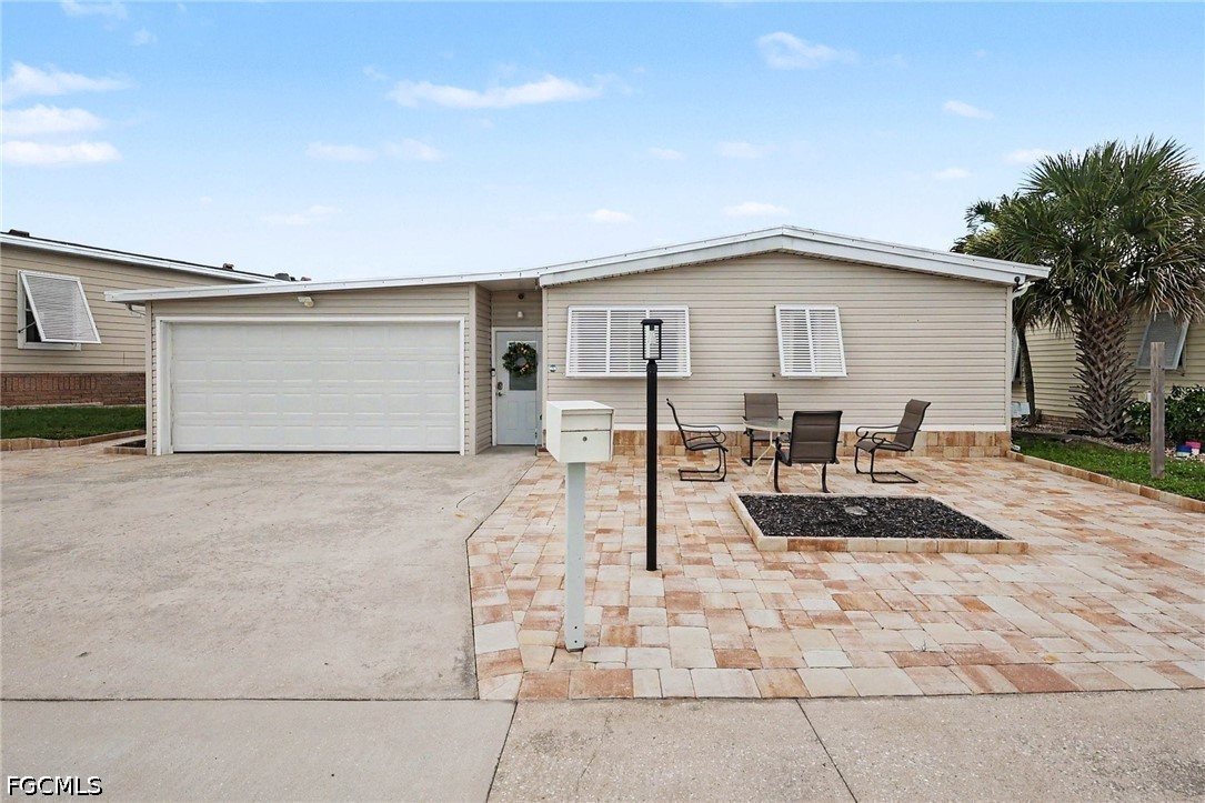 2 bed home in Fort Myers Beach
