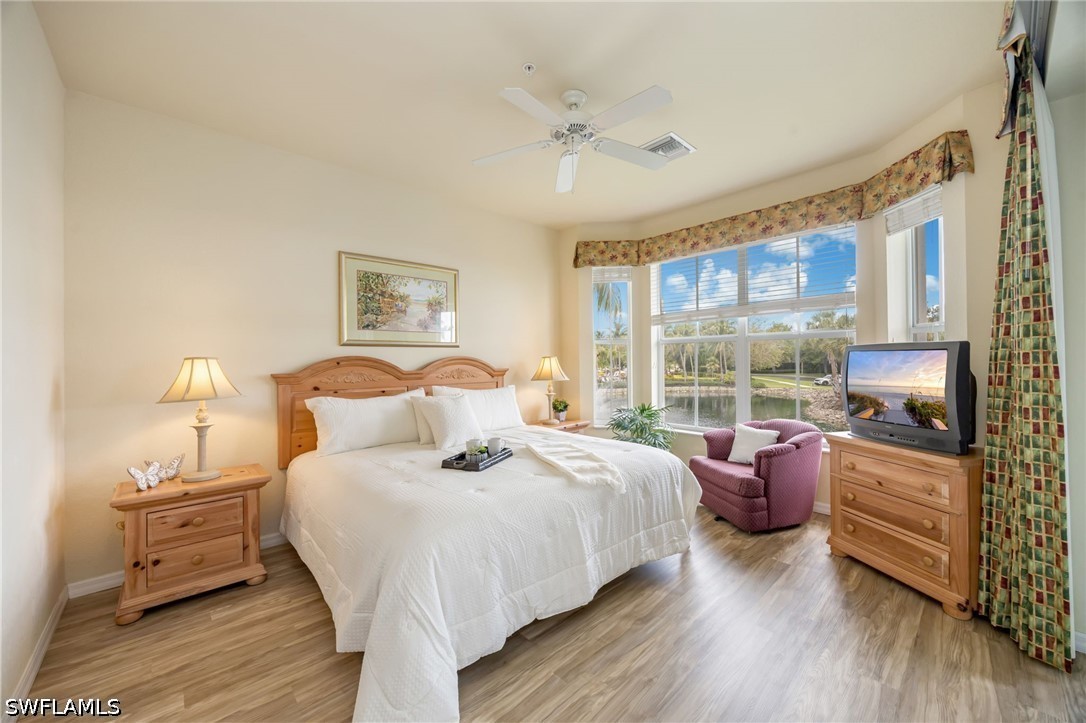 2 bed home in Naples