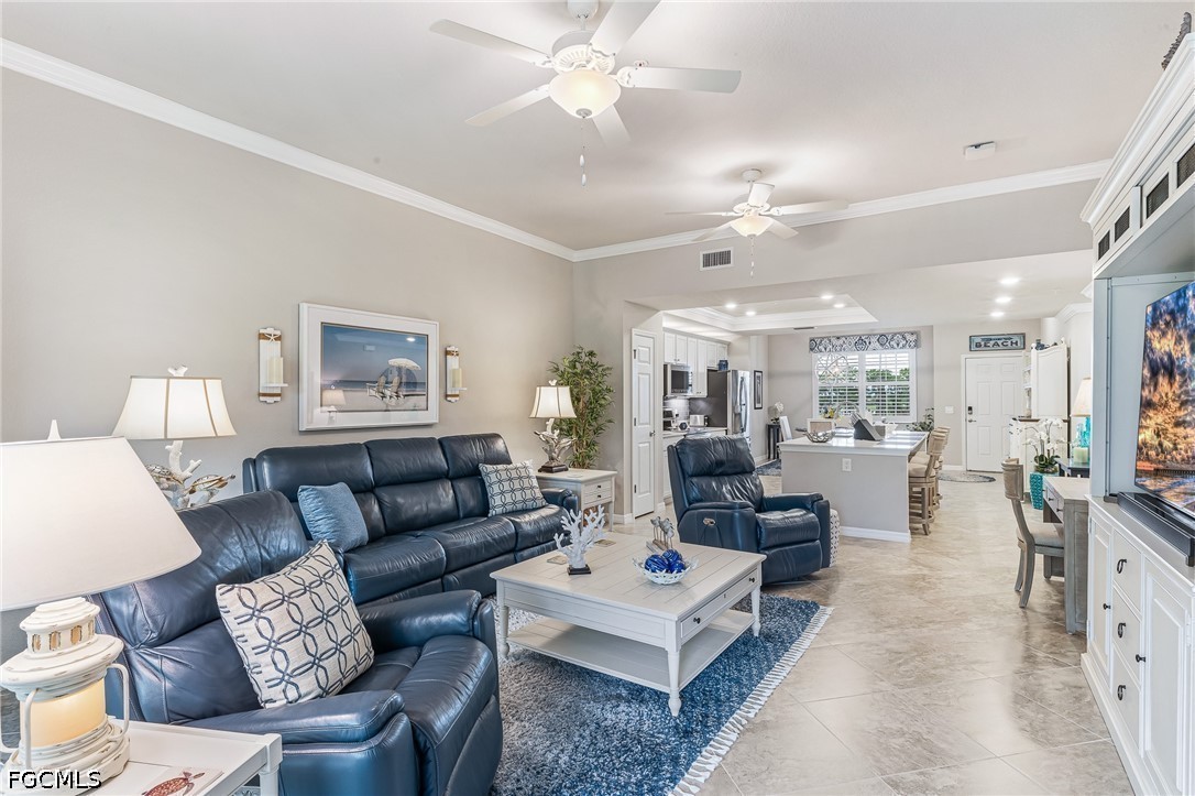 2 bed home in Fort Myers