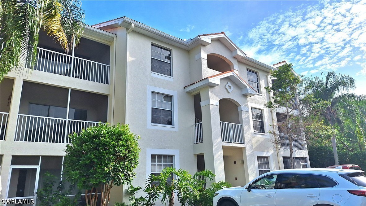 1 bed home in Naples