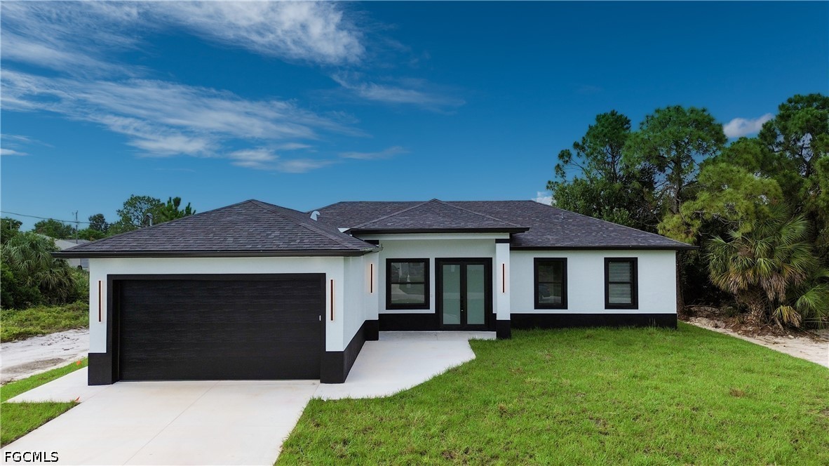 3 bed home in Lehigh Acres