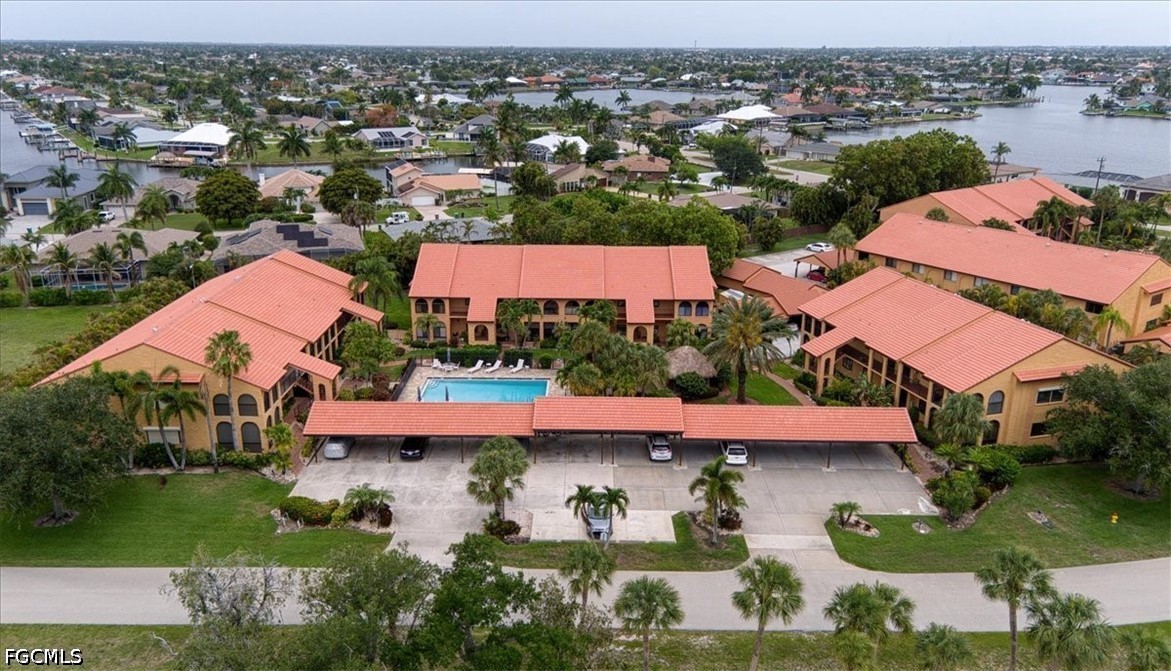 2 bed home in Cape Coral
