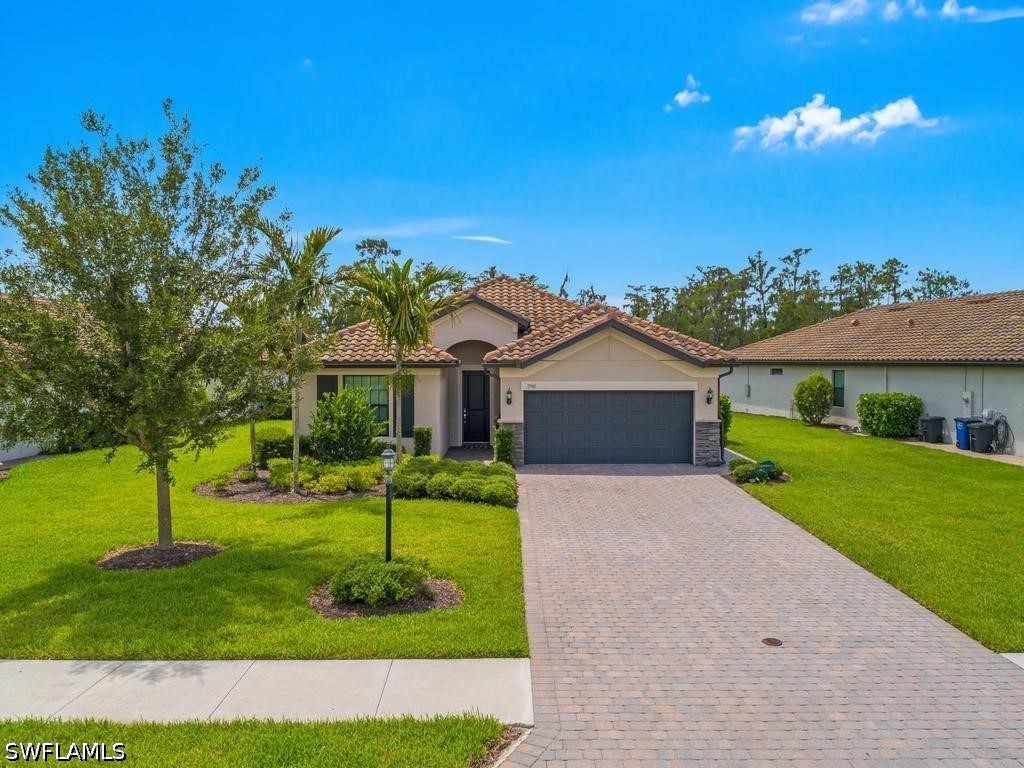3 bed home in Estero