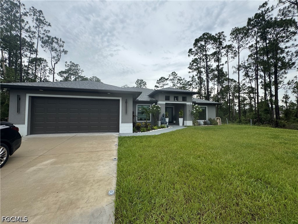 4 bed home in Lehigh Acres
