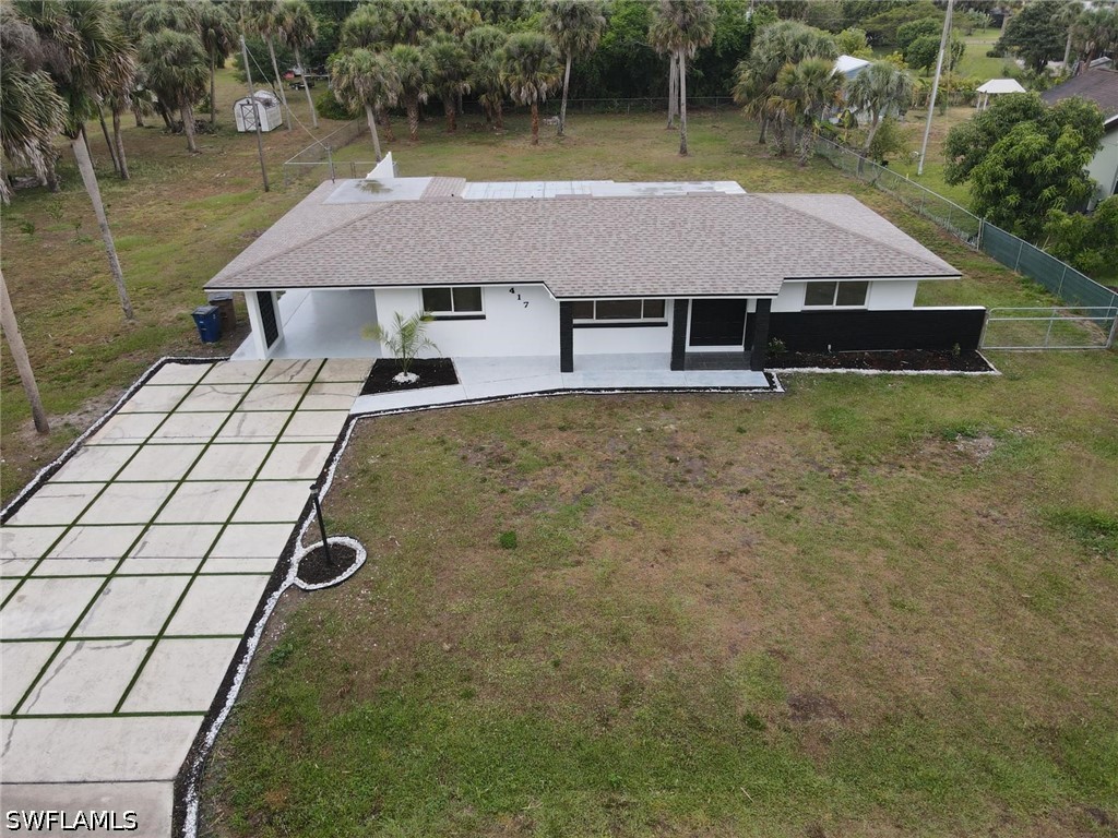 3 bed home in Lehigh Acres