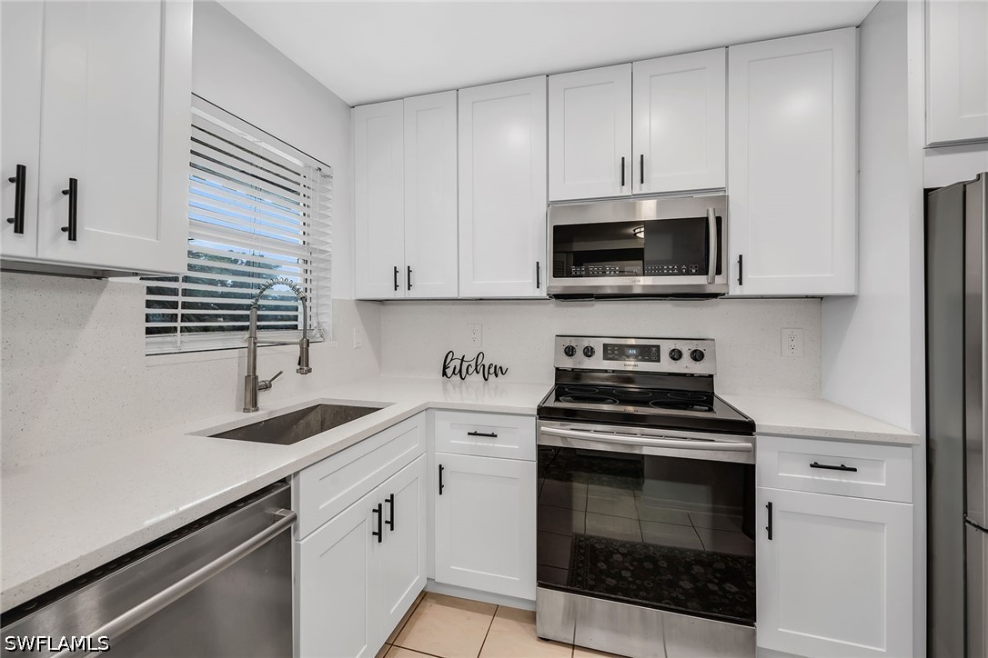 2 bed home in Naples