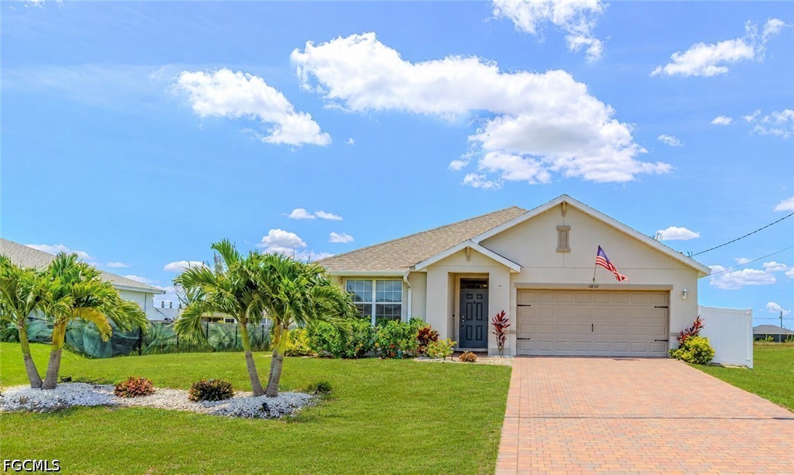 3 bed home in Cape Coral