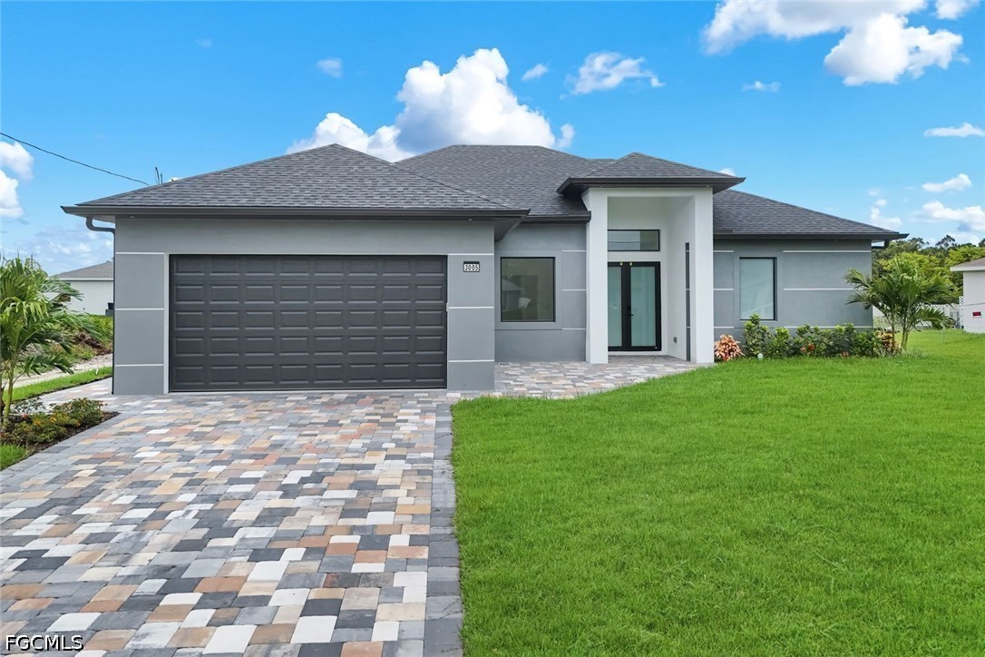 3 bed home in Lehigh Acres