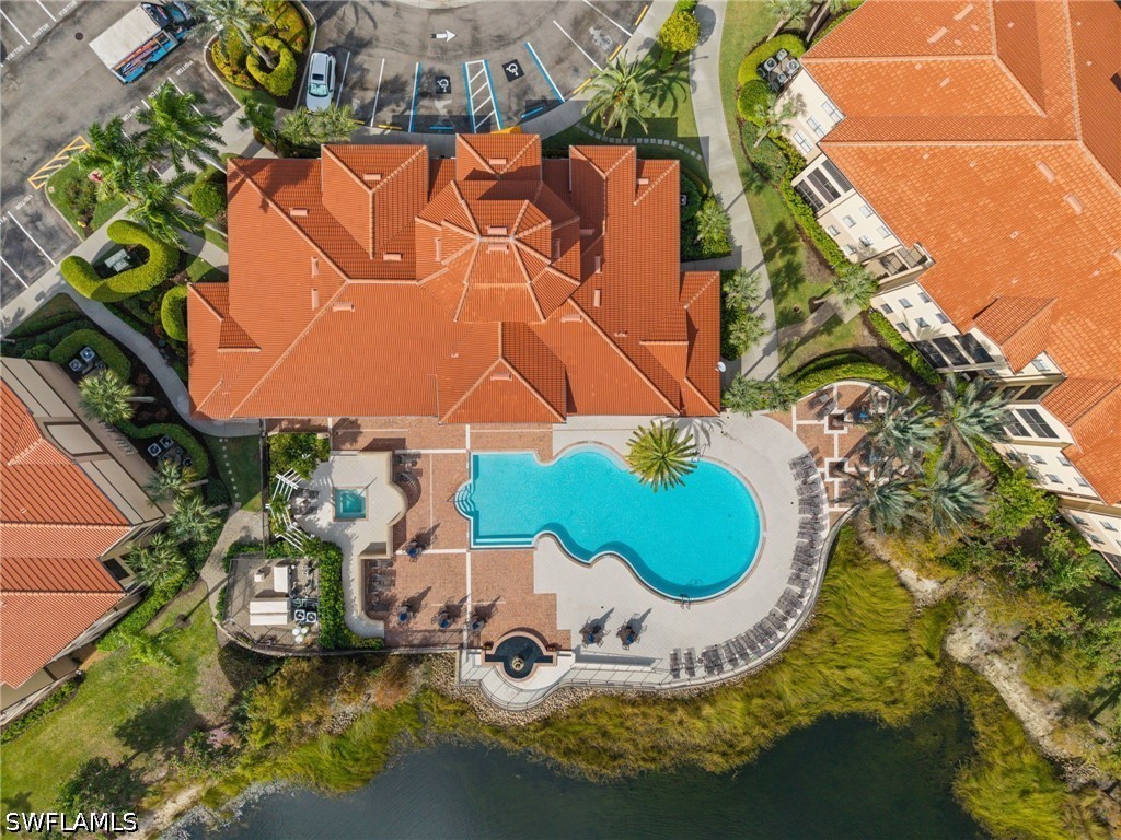 3 bed home in Naples