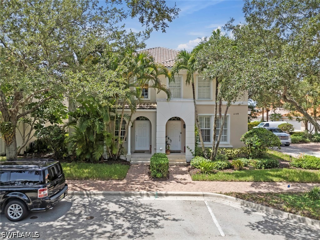 3 bed home in Naples