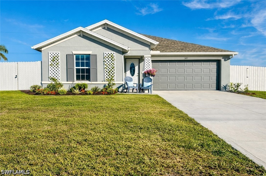 3 bed home in Cape Coral