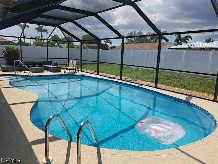 3 bed home in Cape Coral