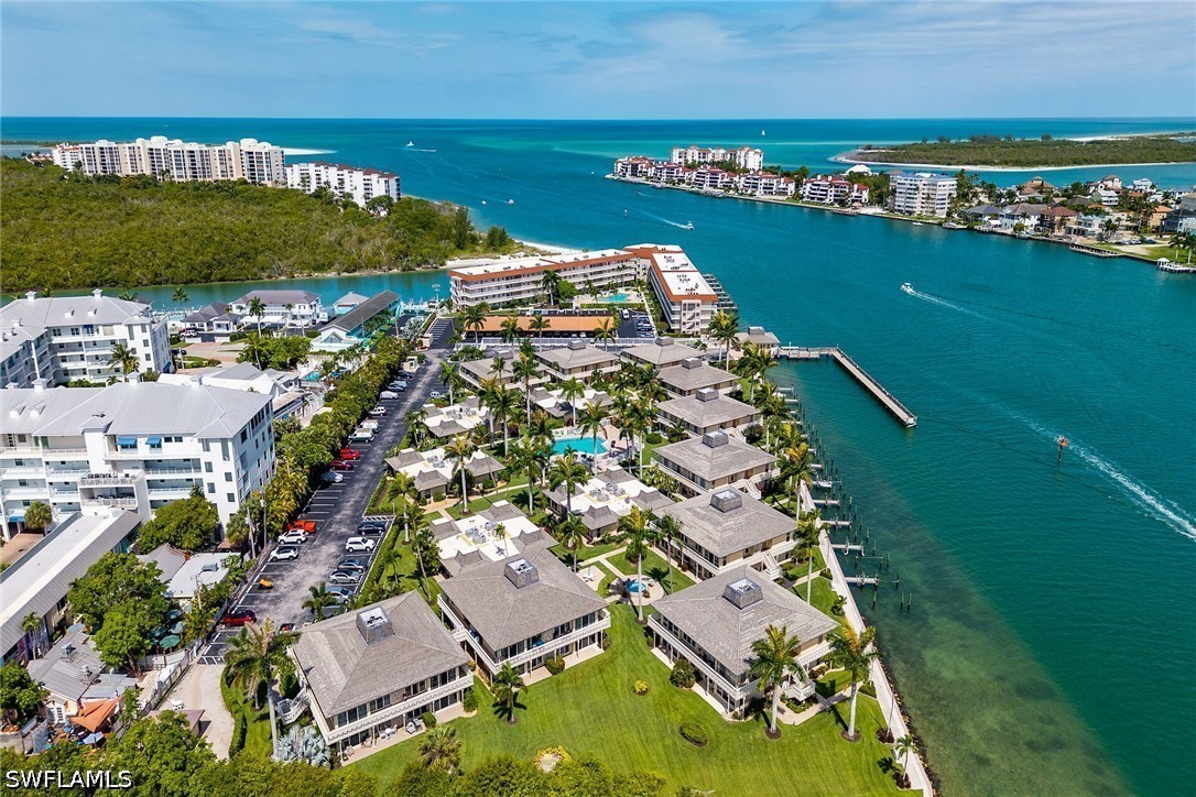 1 bed home in Marco Island
