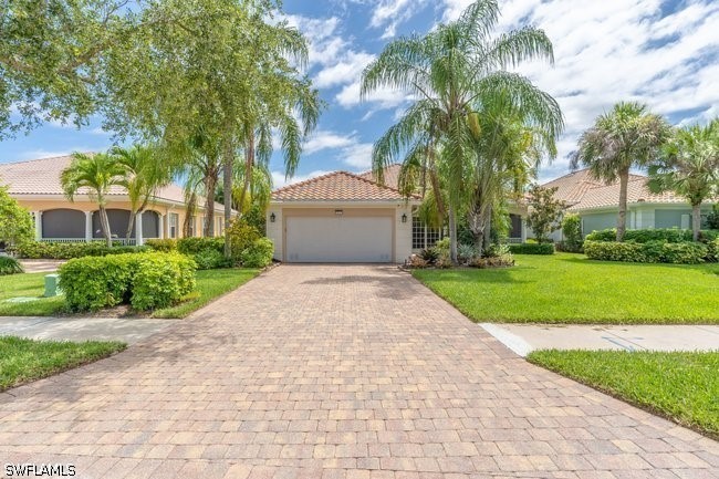 4 bed home in Naples
