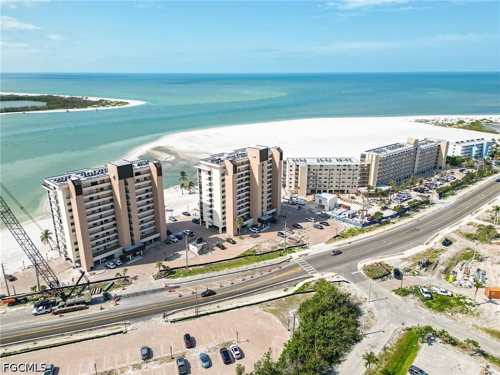 2 bed home in Fort Myers Beach