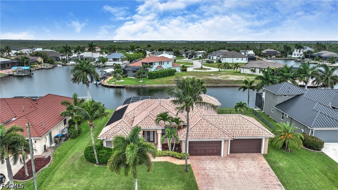 3 bed home in Cape Coral
