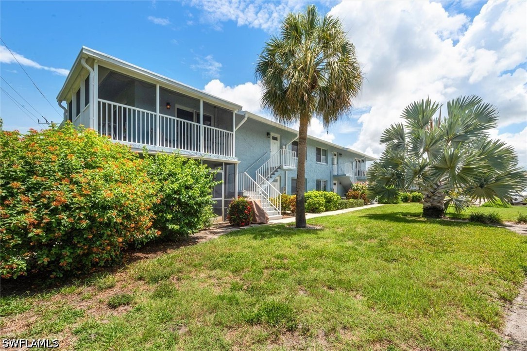 2 bed home in Naples