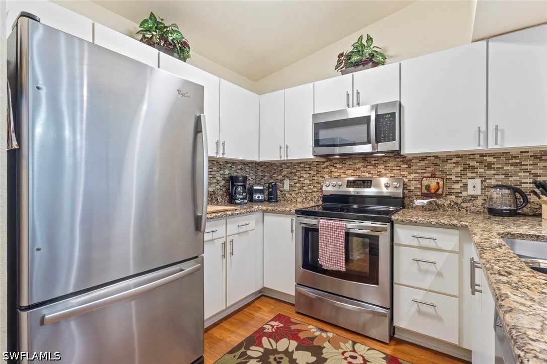 2 bed home in Naples