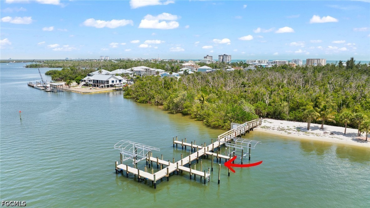 2 bed home in Fort Myers Beach