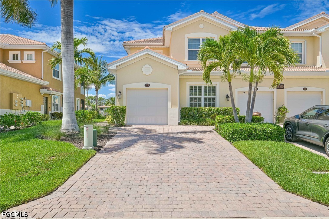 3 bed home in Fort Myers