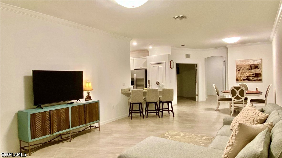 2 bed home in Naples