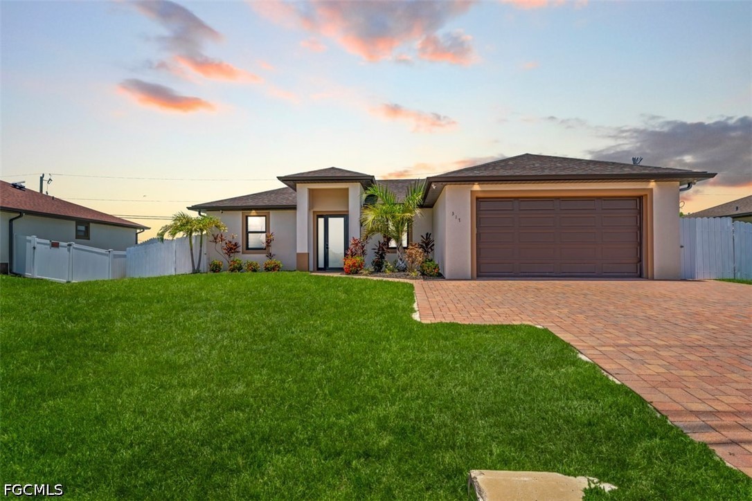 3 bed home in Cape Coral