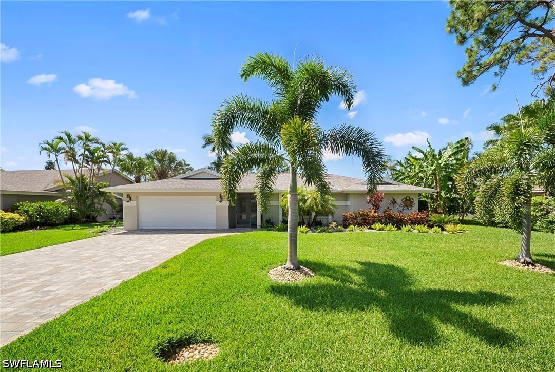 3 bed home in Bonita Springs