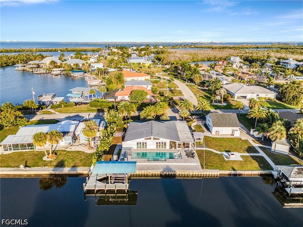 3 bed home in St James City