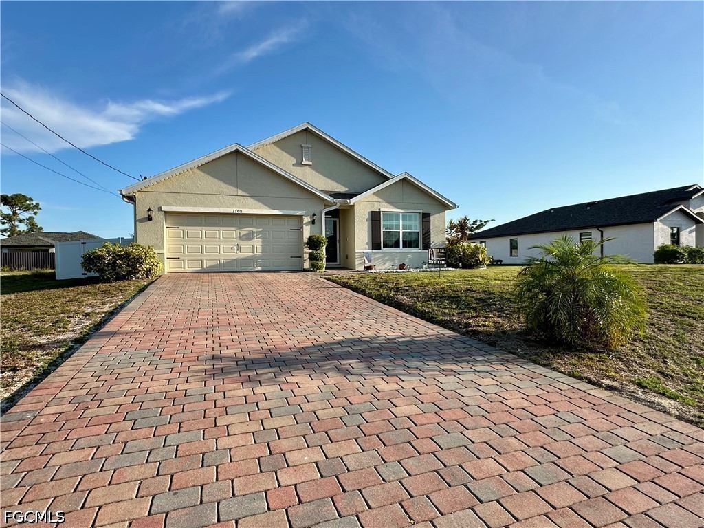 4 bed home in Cape Coral