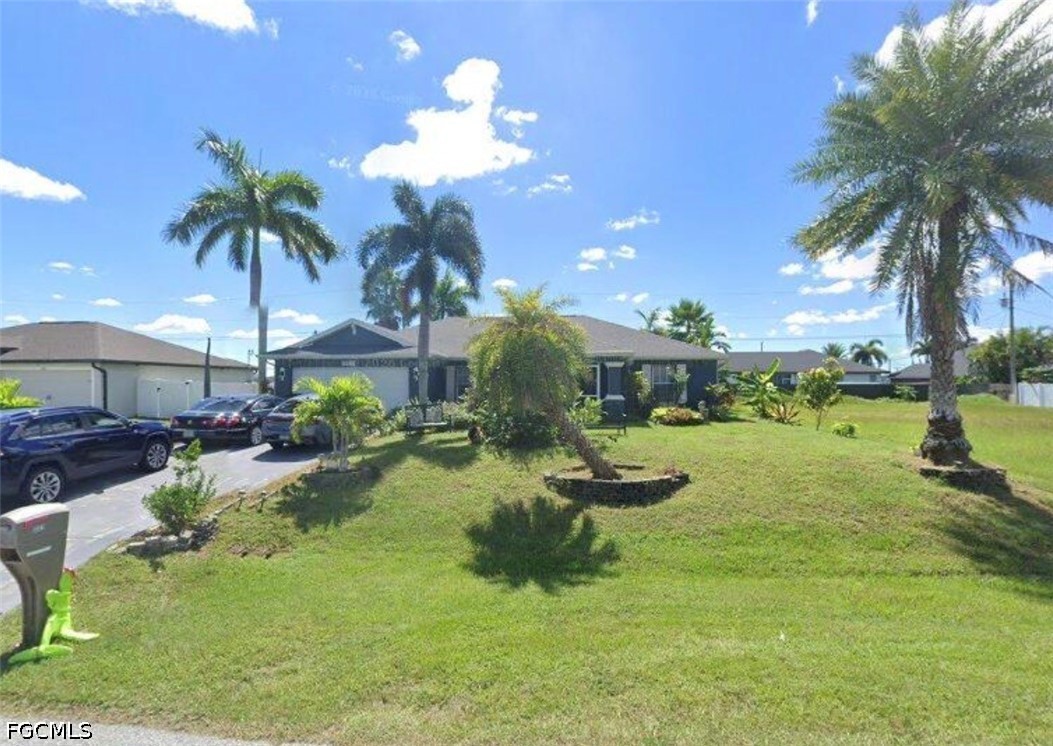 3 bed home in Cape Coral