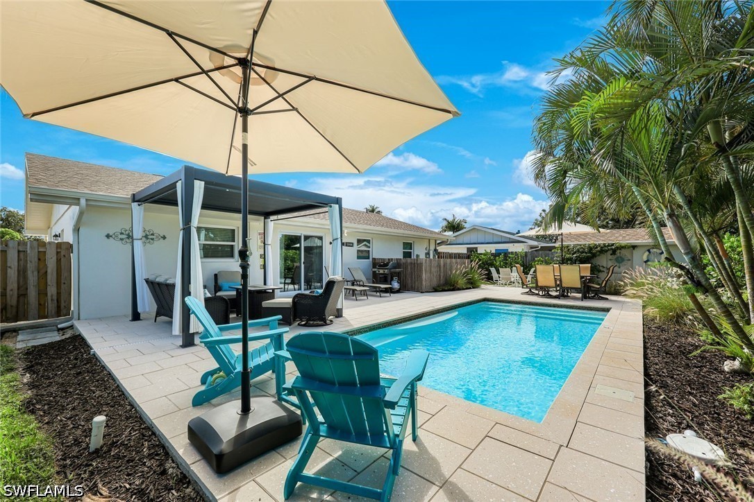 3 bed home in Naples